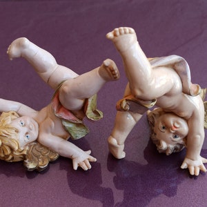 Set of 2 1988 Depose Italy Simonetti Cherub, Angel Depose Italy Angels, Different Angels, Simonetti Depose Italy, Nativity Figurines