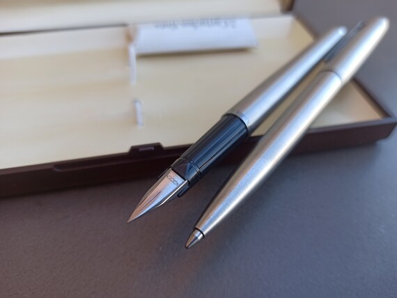 Stylo Bille Vintage Rare En Acier Inoxydable Avec Montre Numérique Intégrée - Occasion