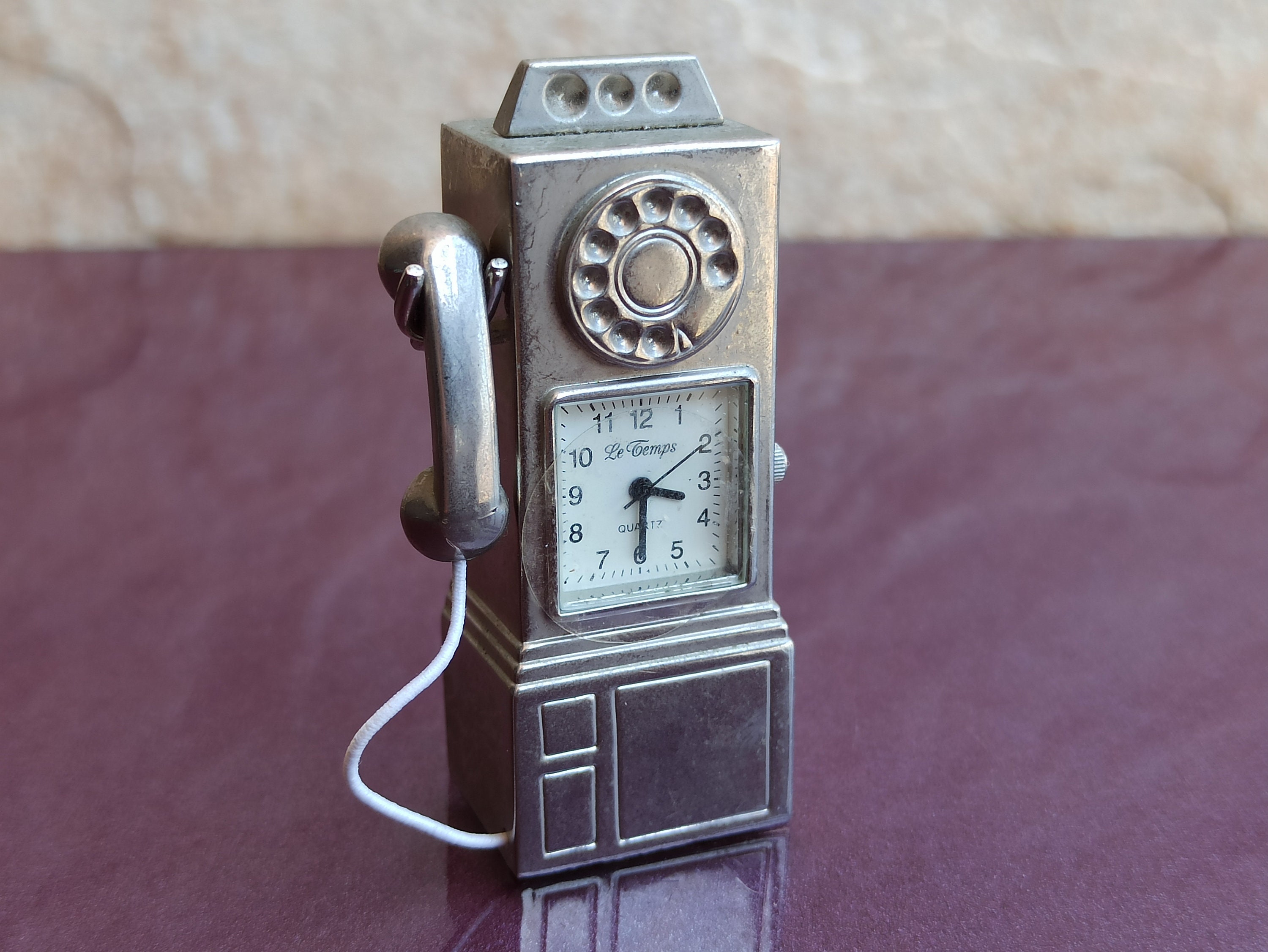 Vintage Le Temps Quartz Watch Vintage Le Temps Quartz Watch | eBay main image 4