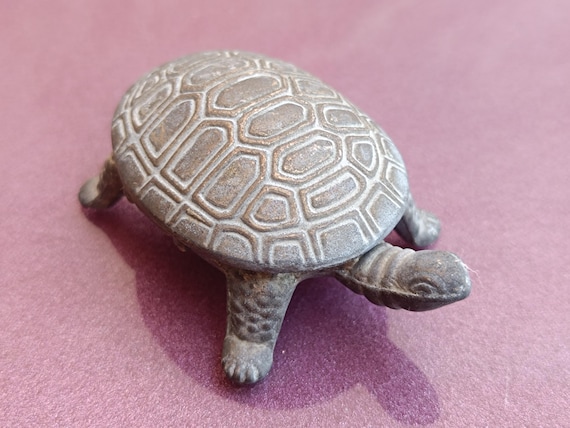 1980s Silver Plated Pill Box Turtle, Vintage Pill Case, Cool Pill Case, Small Pill Box, Pill Organizer, Pill Case Gift, Pill Box For Purse