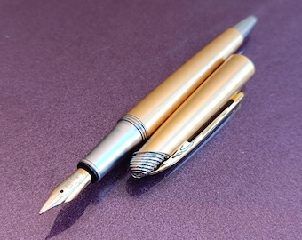 Fountain Pen, Gold Filled Fountain Pen, Vintage Fountain Pen, Fountain Pen, Antique Pen, Iridium Point, Metal Fountain Pen