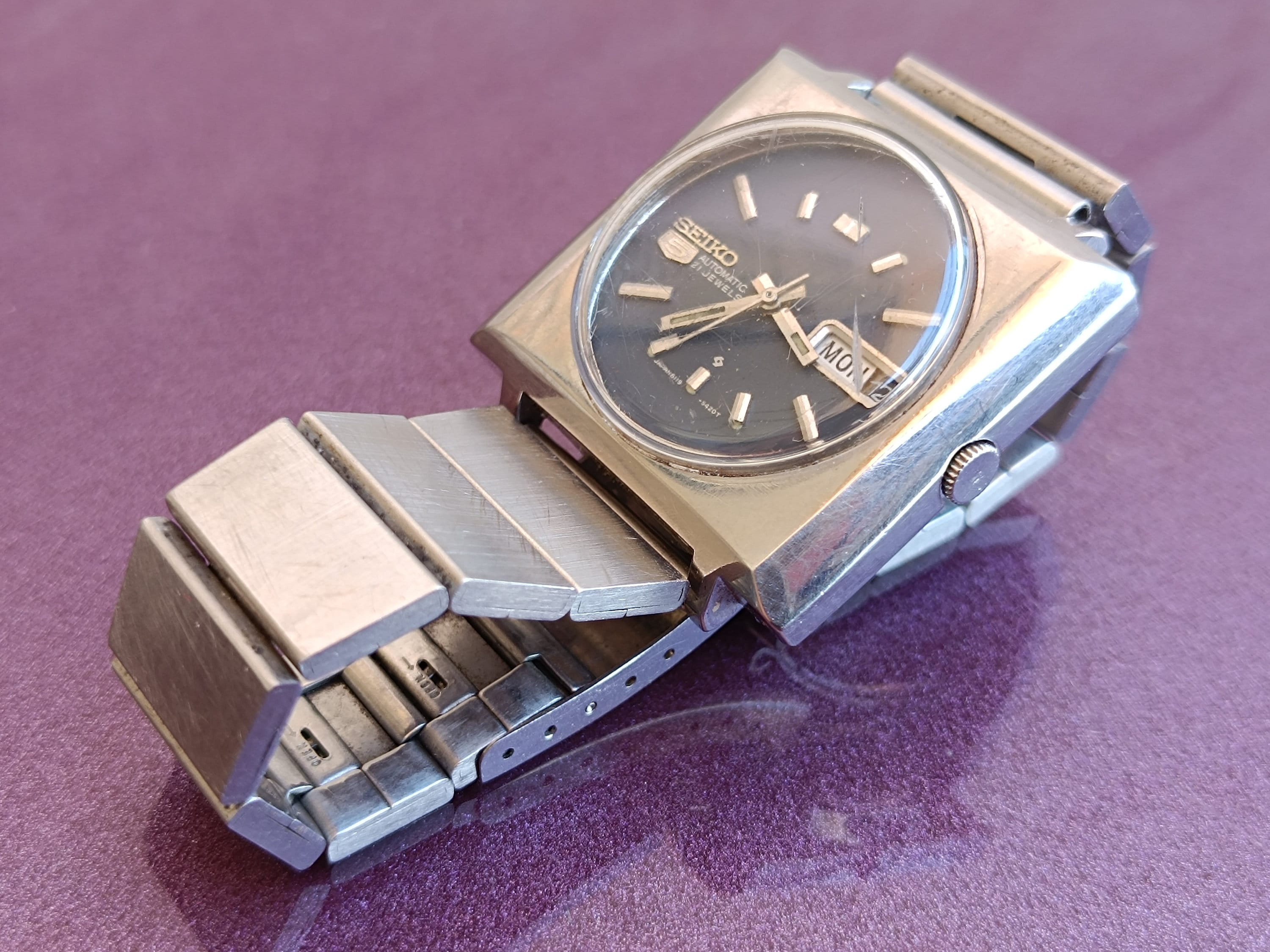 SEIKO 5 Automatic 21 Jewels Watch, Mechanical Watch, Vintage
