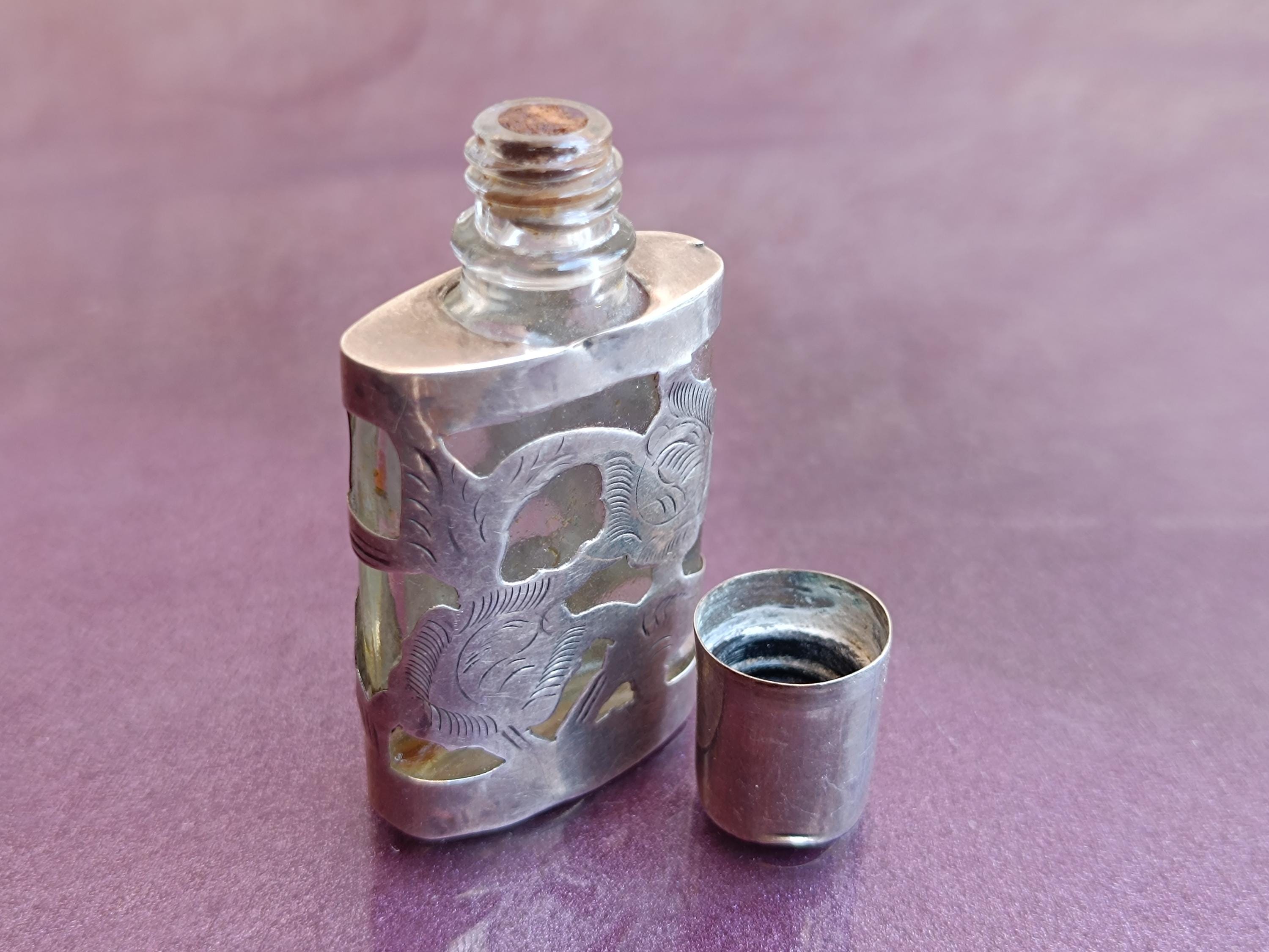 【メキシカンシルバー925】ヴィンテージ 香水瓶 パフュームボトル 刻印有 美術品・アンティーク・コレクション 【メキシカンシルバー925