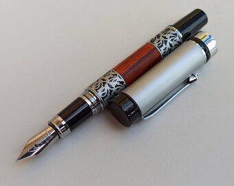 高級蒔絵万年筆 撫子柄 木箱入り ドイツ製イリジウムペン先 高級蒔絵