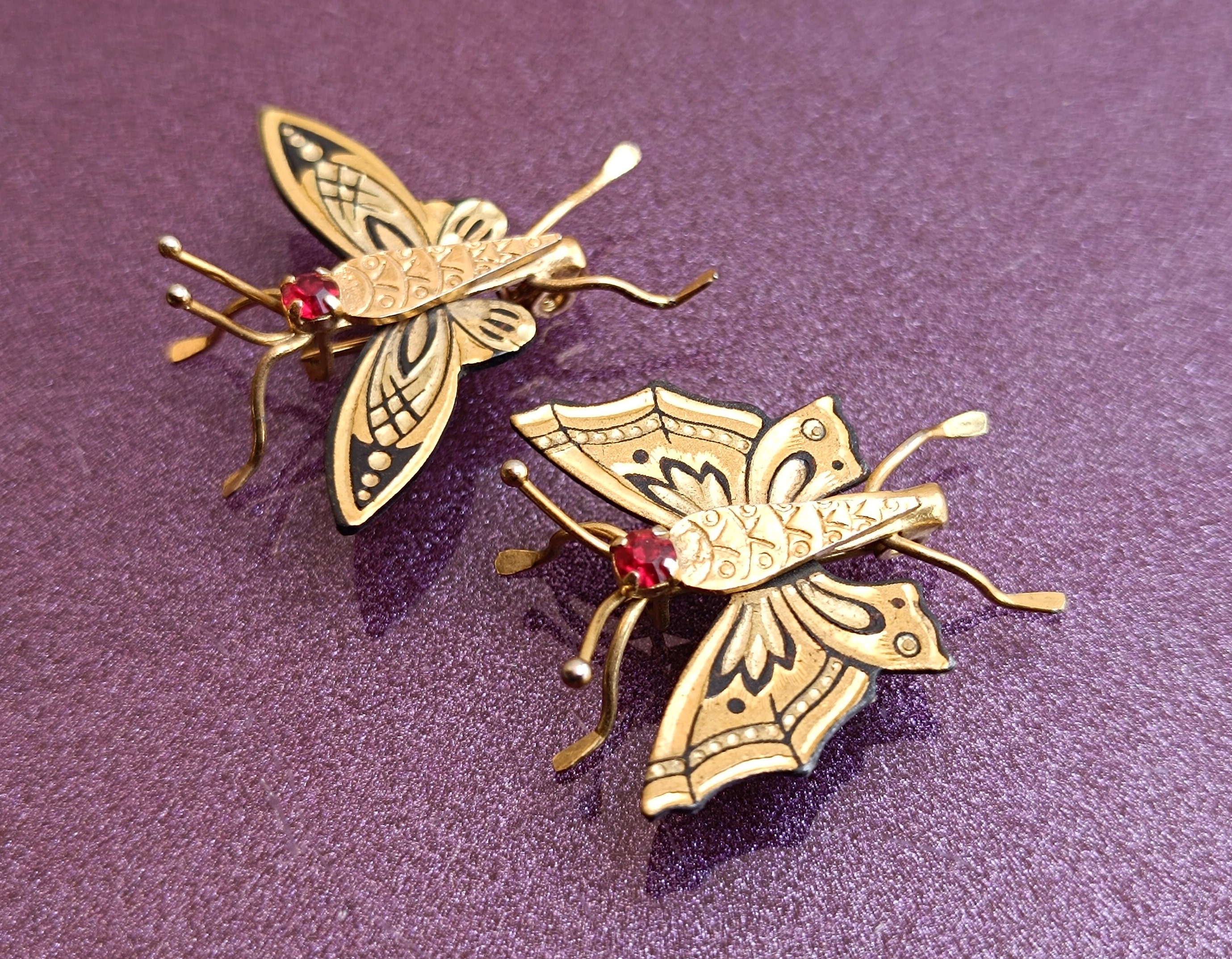 アンティークの蜂のブローチ - Etsy 日本