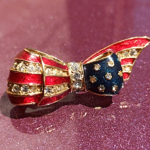 American Flag Carolee Brooch, Carolee Brooch, Carolee Gold Filled Brooch, Gold Plated Jewelery, Limited Edition, Carolee Brooch, Bow Brooch