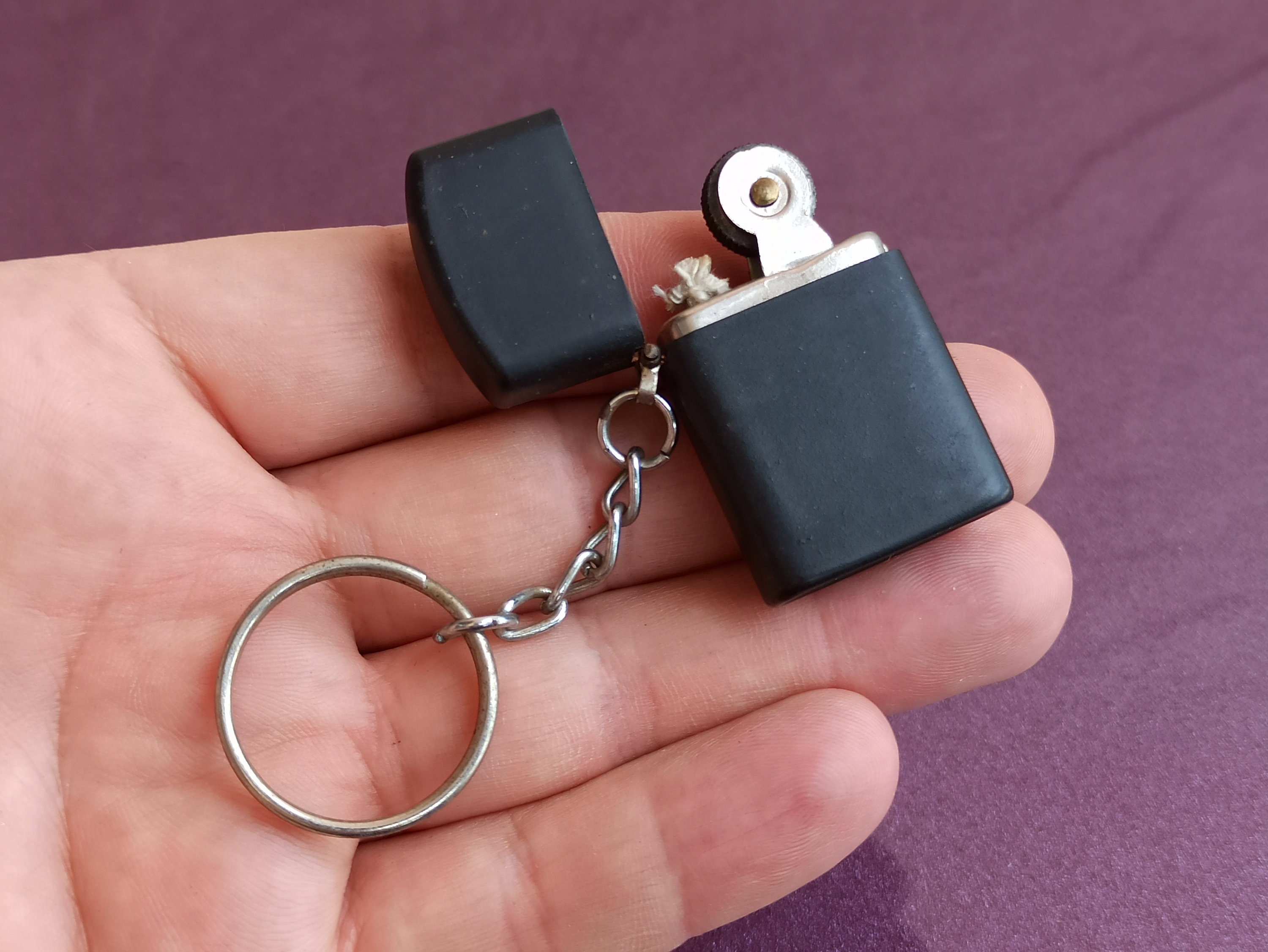 Lighter Keychain, Vintage Petrol Lighter, Liquid Lighter, Untested