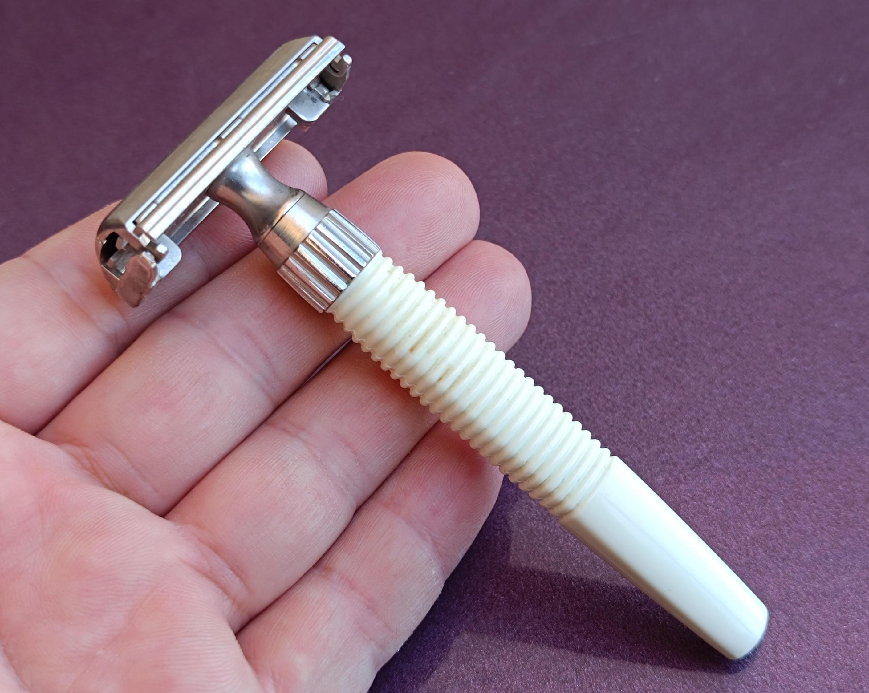 Rasoir Gillette Slim-Twist vintage des années 1960, rasoir rétro, rasoir Gillette, rasoir ancien Gillette, Gillette, vieux rasoir