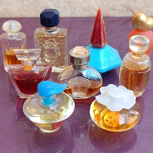 Set Of 9 Perfumes Mini, Perfume Miniatura, Miniatura Splash, Perfume, Toilet Water Different Manufacturers, Perfumes Set