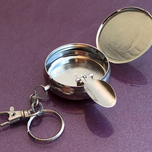 DORA Keychain Ashtray, Metal Ashtray With Eagle, Vintage Eagle Ashtray, Eagle Ashtray, Pocket Ashtray, Retro Ashtray, Keychain ashtray