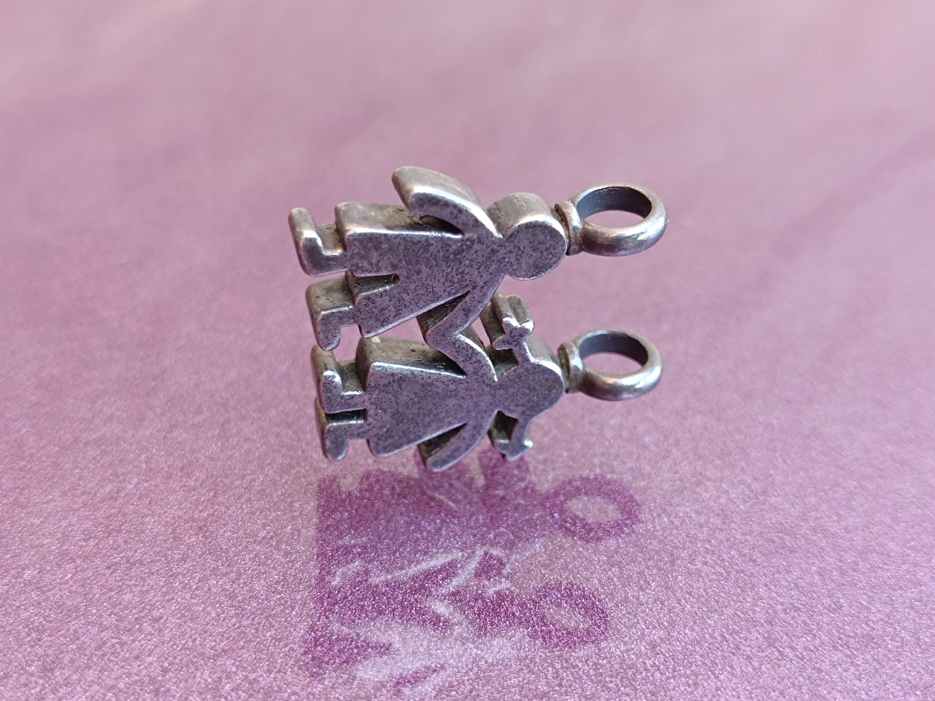 TOUS 925 シルバーペンダント、デザイナーペンダント、シルバー