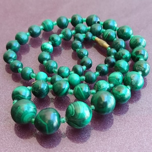 GENUINE Malachite Necklace, Natural Malachite Necklace, Old Malachite Necklace, Antique Malachite Necklace, Vintage Malachite Necklace