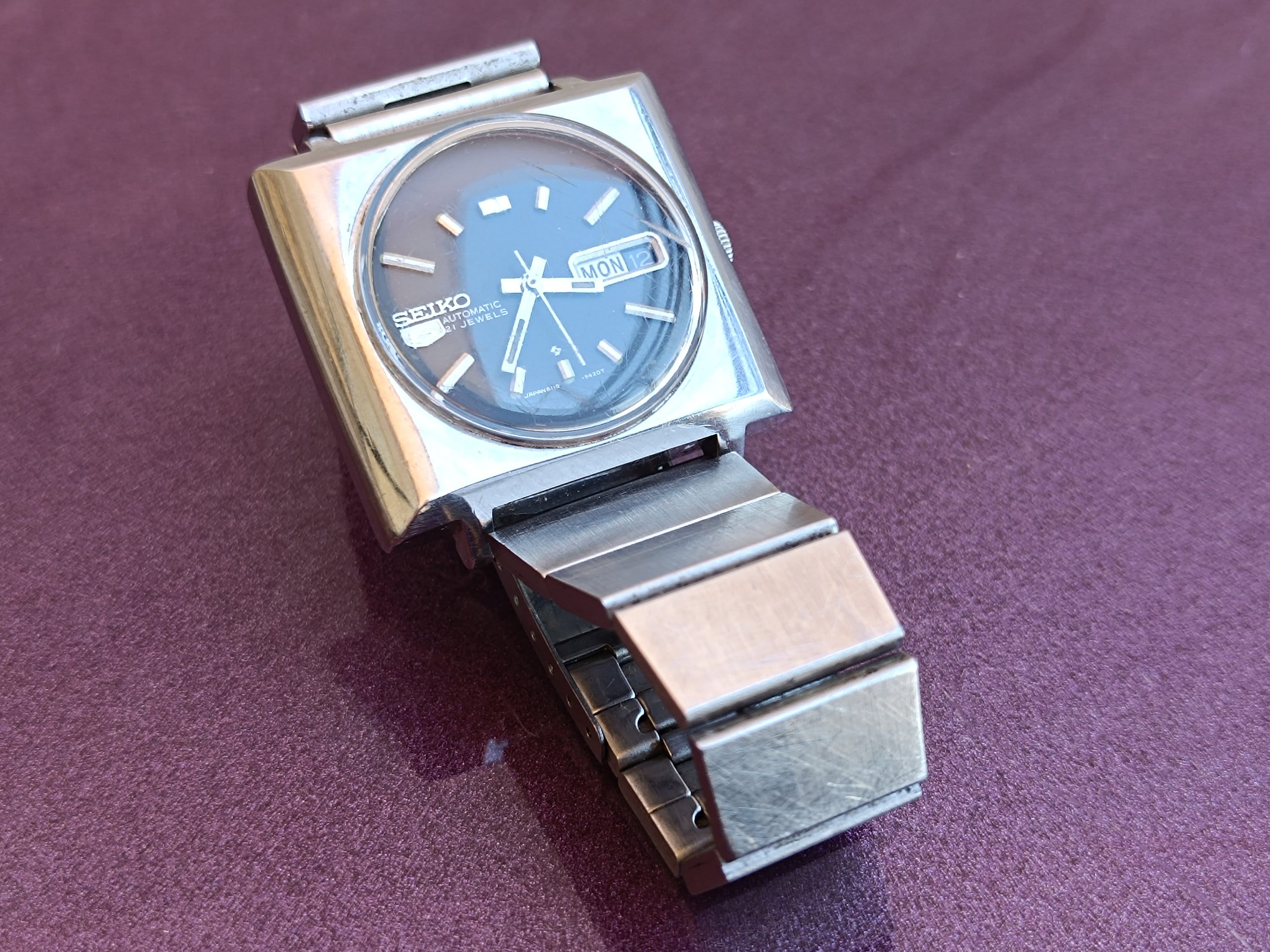 SEIKO 5 Automatic 21 Jewels Watch, Mechanical Watch, Vintage