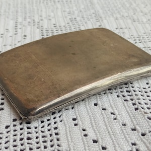 1950 Portasigarette arrotondato in alpaca, scatola di sigarette d'argento in alpaca vintage, astuccio per sigarette antico, portasigarette placcato argento