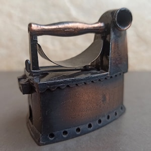 Vintage Playme Pencil Sharpener, Iron Sharpener, Spanish Pencil Sharpener, Antique Pencil Sharpener Collectible Stationery 1970