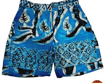 Sommerliche afrikanische Damenshorts mit Taschen Reißverschluss blaue frühlingshafte kente batik schwarze freizeitshose festival look Mode