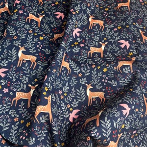 Tissu en coton DEER / par Poppy / Animaux de la forêt / Bleu foncé / Vieux rose / Popeline / Ökotex /