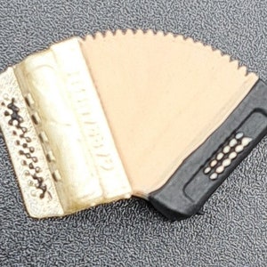 Accordian Maßstab 1:48 Bastelpackung