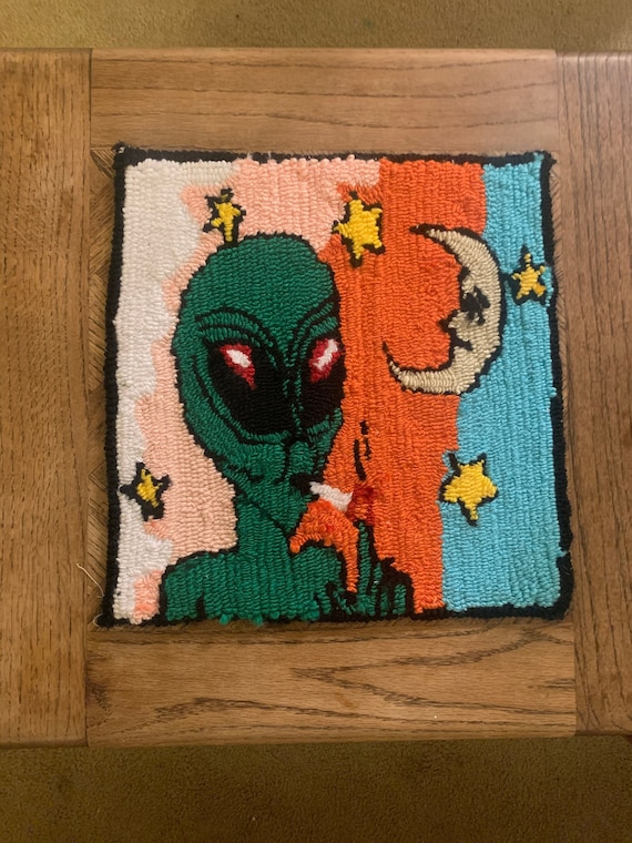 Alien Rug Mat - Etsy Israel