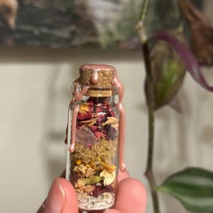Love & Devotion Spell Jar – Self Love, Heart Healing and Loving Energy Spell – Aphrodite Inspired Witchcraft Jar