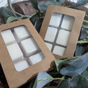 All natural soy wax melts / Optional Personalized Wax Melt Party Favors / Five for 20.00