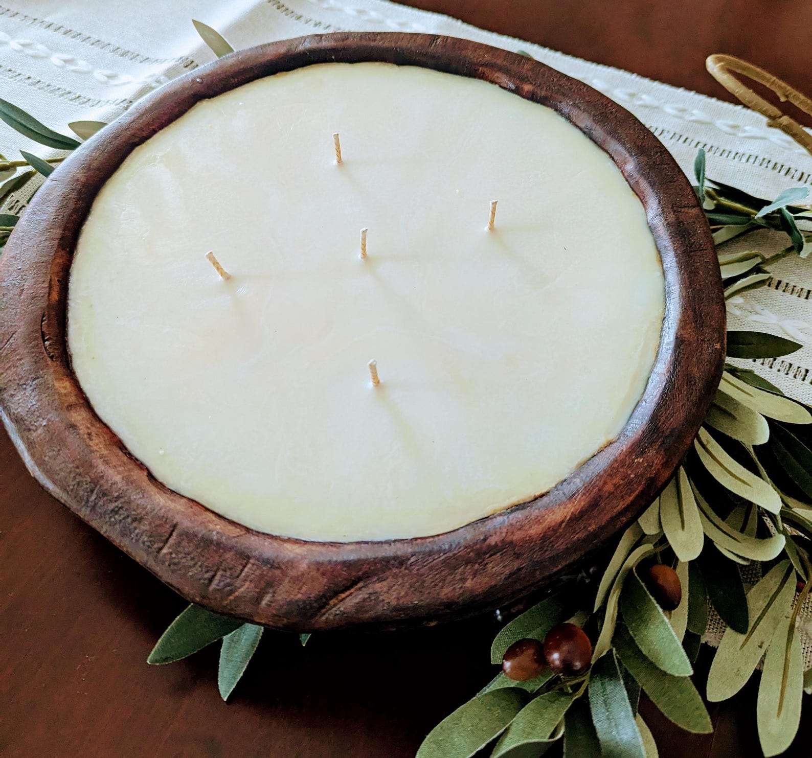 Handcarved Round Wood Dough Bowl Candle: Farmhouse Soy Wax Centerpiece - Natural wood, Sandalwood Amber