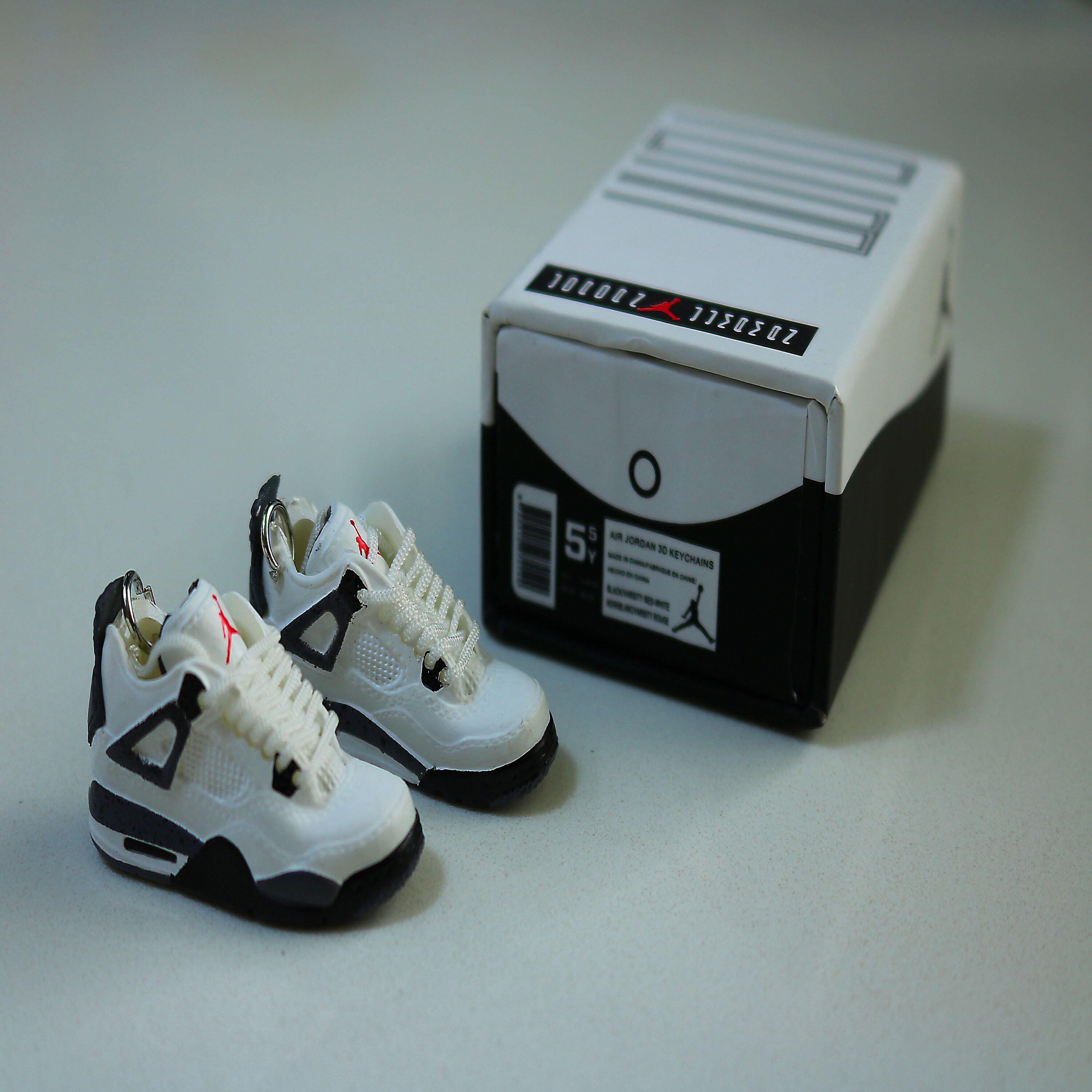 Mini Zapatillas 3D Llavero PAIR Air Jordan 4 Cementos | Etsy