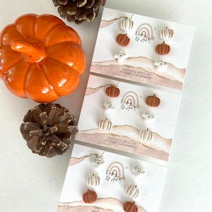 Micro tiny stud earrings / Ghost studs / Pumpkin stud earrings / tiny pumpkin earrings \ fall earrings / Clay stud jewelry