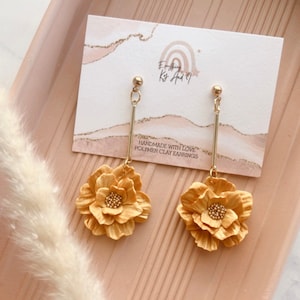 Boho Fimo Ohrringe / handgemachte Fimo Ohrringe / baumeln Fimo / leichte boho chic Ohrringe / Feder Ohrringe