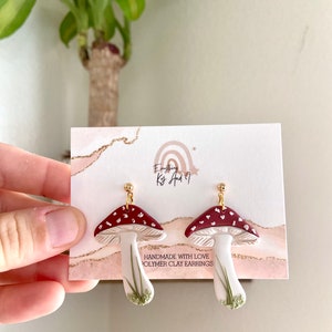 Mushroom earrings / Clay mushrooms / clay mushroom earrings / Polymer clay earrings/ Cottage core earrings / mushroom jewelry / Boho