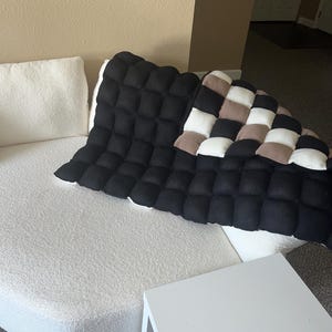 Chic Puffy Bubble Quilt Blanket
