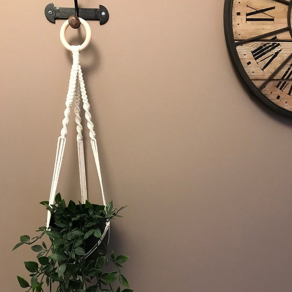 Support pour plante en macramé PIVOINE