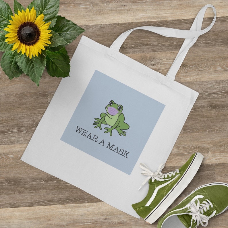 Frog \u2018Wear A Mask\u2019 Tote Bag