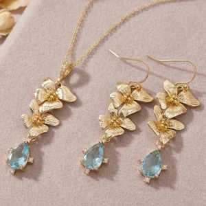 Blue Bridal Jewelry Set, Gold Floral Earrings, Aqua Teardrop Necklace, Bridesmaid Wedding Gift