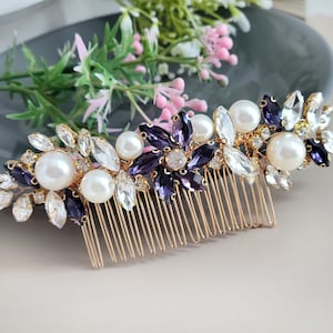 Purple Wedding Comb, Purple Crystal Headpiece, Pearl Bridal Hair Piece, Wedding Head Piece for Bride, Gold Hair Comb with Purple Crystals