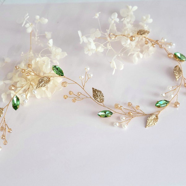 Green Bridal Hair Vine for Wedding, Sage Green Hair Accessories for Bride, Pearl Bridal Headpiece, Floral Headband, Gold Leaf Vine Crown
