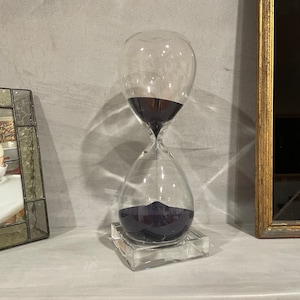 Handblown 60 minute sandtimer hourglass in crystal base, personalized sandtimer, housewarming gift, retirement gift, teacher gift