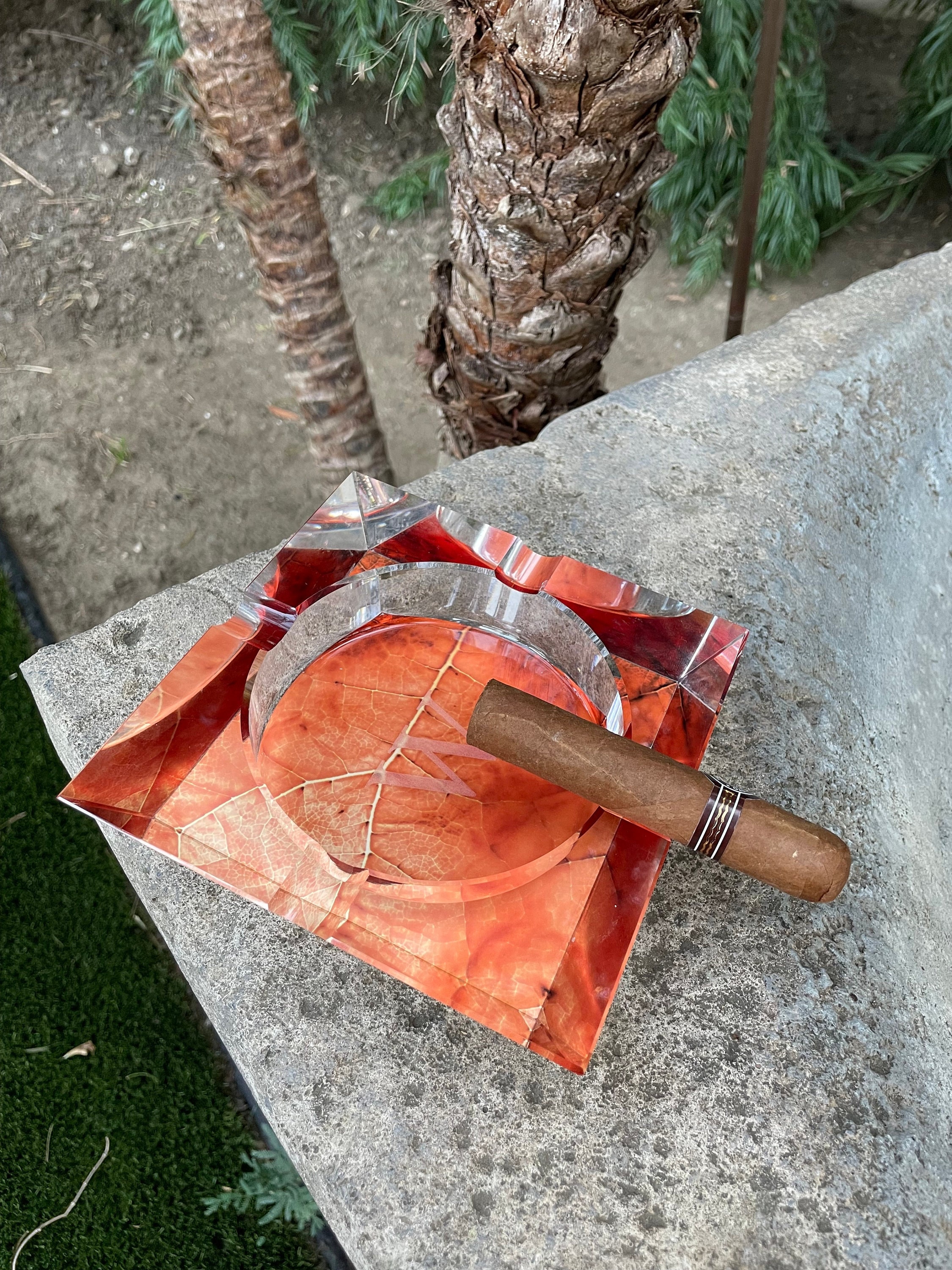 tobacco leaf crystal ashtray Crystal Four Cigar Ashtray, Smoker Gift, Outdoor Ashtray, Custom Ashtray,  Groomsmen Gift, Outdoor Cigarette Ashtray, Patio Ashtray