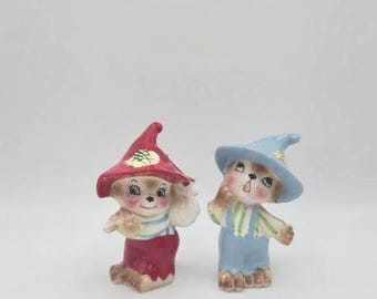 Vintage Enesco Kitsch Anthropomorphic Hillbilly or Hobo Bears Salt Shakers, AS IS
