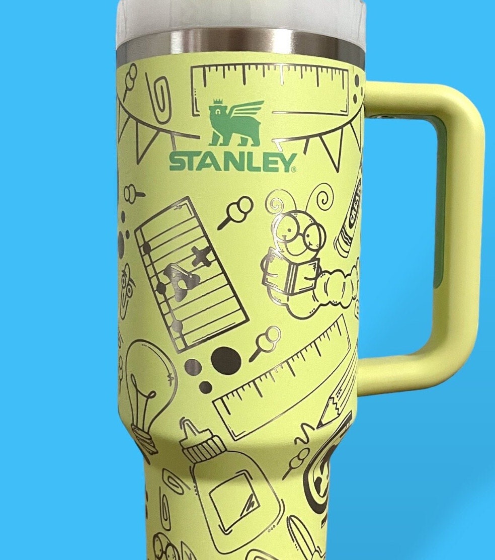 Smiley TMC Tumbler, Stanley Dupe - Nude