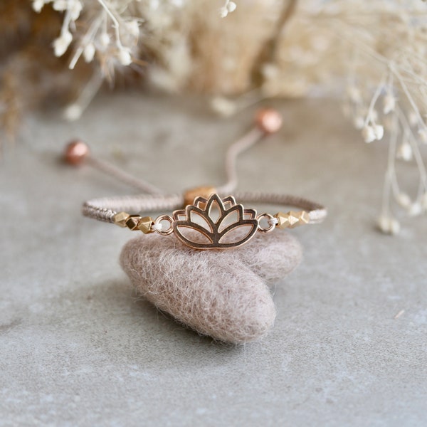 Rosegold Lotus von Hand geflochtenes Armband, Micro Makramee, Lebensblume Armband, Filigran, Glücksarmband, Elegant,Filigran, Geschenkidee