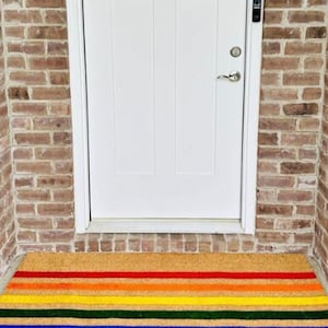 Zerbino arcobaleno Pride LGBTQ tappeto di benvenuto per esterni Cheers Queers regalo di inaugurazione della casa
