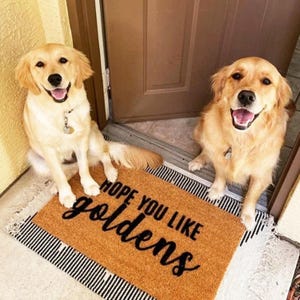 Golden Retriever Doormat  Outdoor Welcome Rug with Paw Print for Pet Lovers  Puppy Gifts