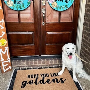 Golden Retriever Doormat - Outdoor Welcome Mat with Paw Print Perfect Gift for Pet Lovers