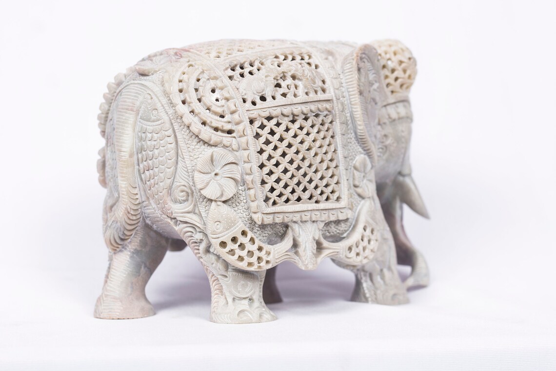 Chess Elephant Nested elephant embedded inside Etsy
