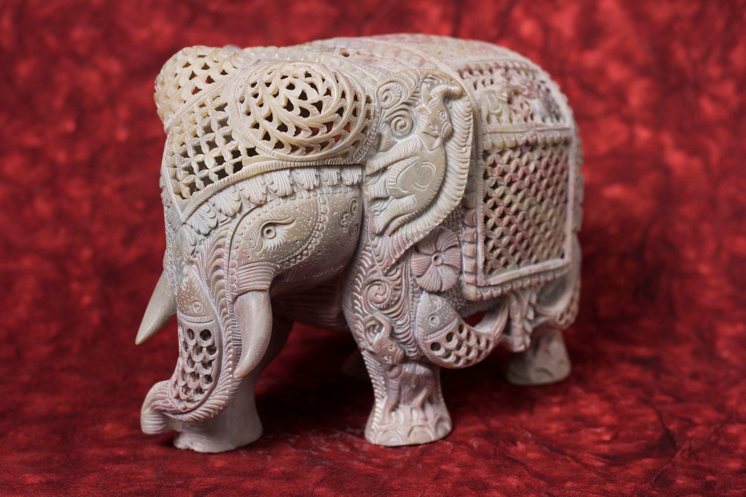Chess Elephant Nested elephant embedded inside Etsy