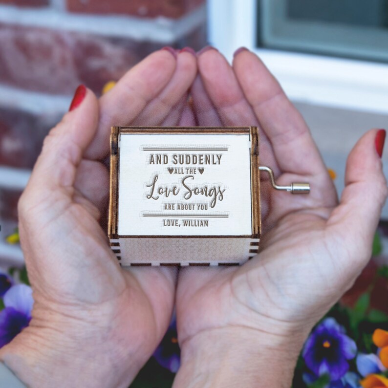 Personalized Engraved Wood Music Box, You Are My Sunshine Tune - Unique Birthday Gift Anniversary Gift for Wife, Girlfriend - Christmas Gift 