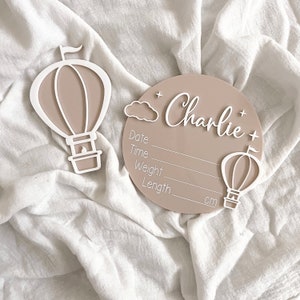 Placa con forma de globo aerostático, anuncio de nacimiento de niño, disco para bebé, letrero acrílico personalizado, regalo para bebé, letrero informativo