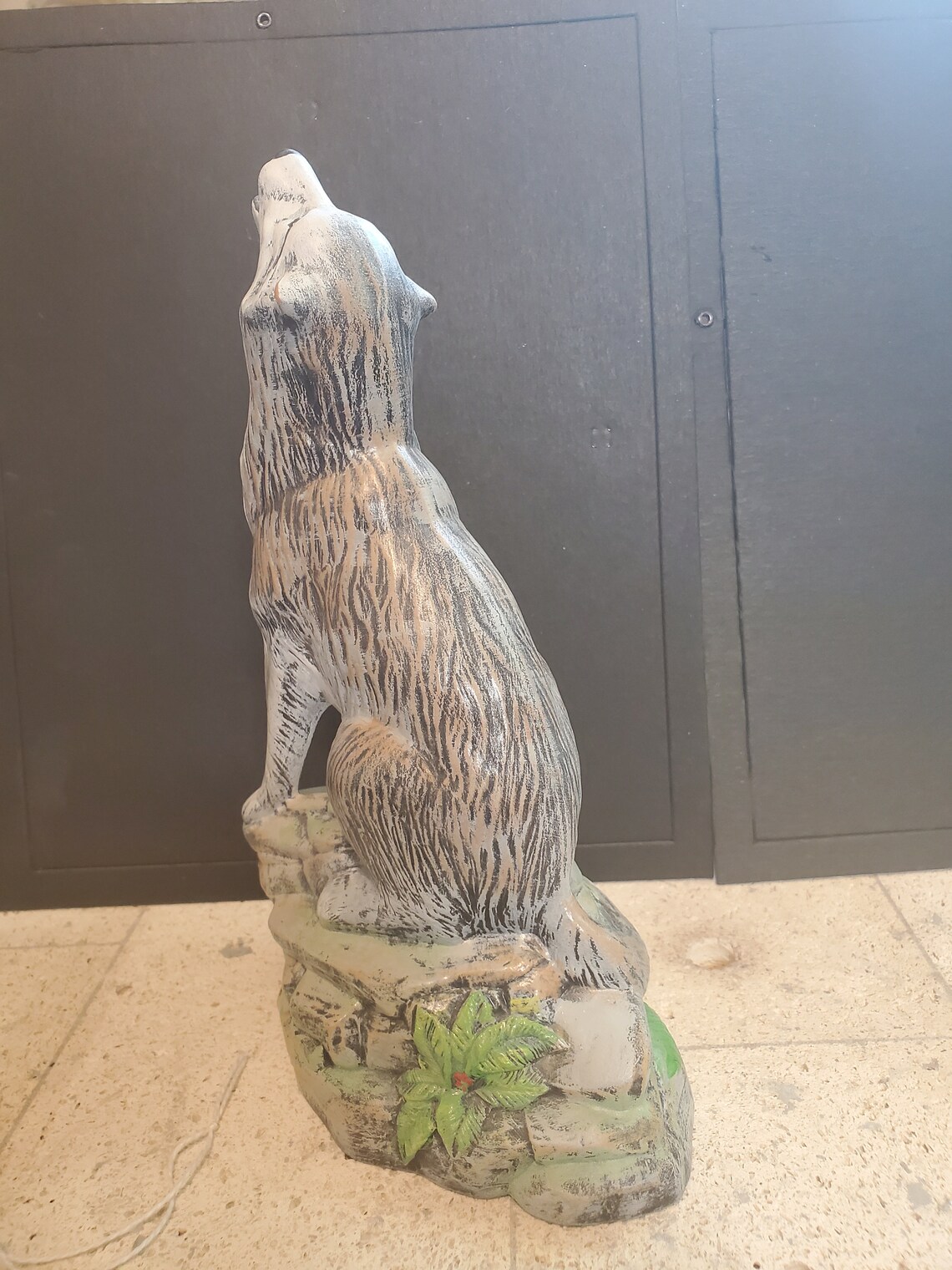 ceramic wolf statue
