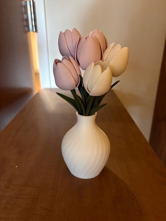 3D Printed White/ Pink Tulip Bouquet & Vase